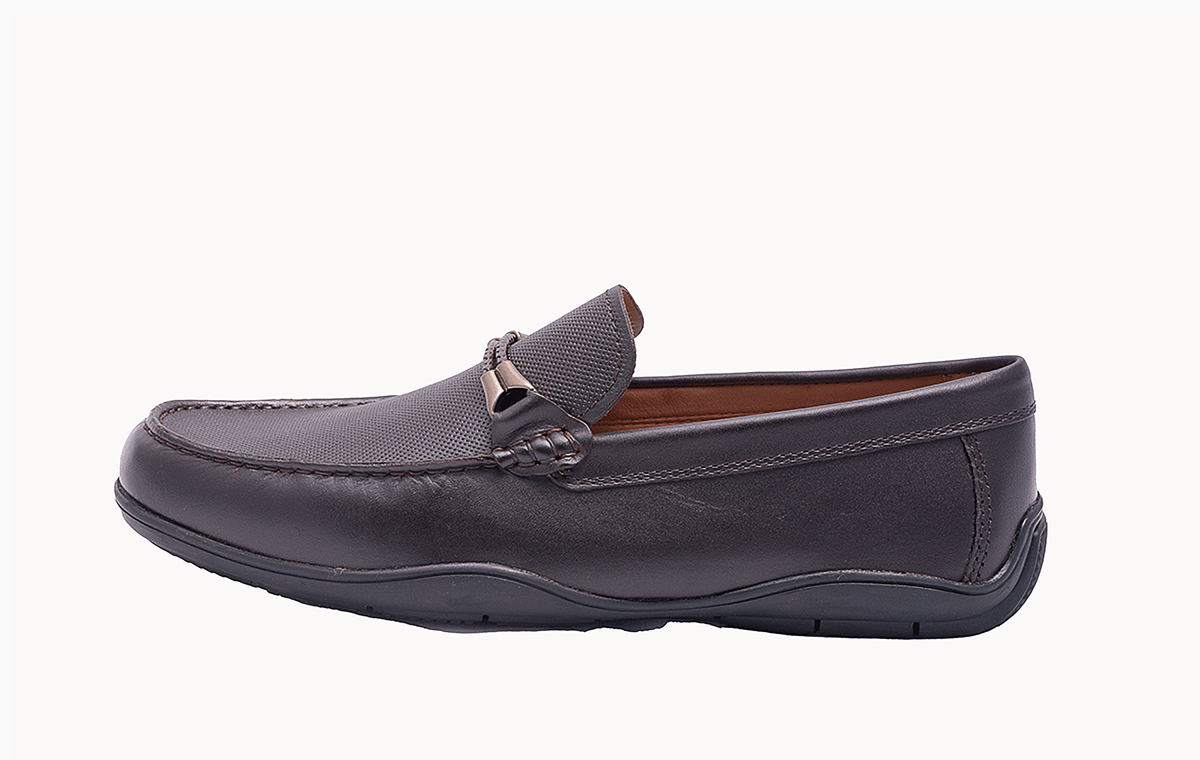 Brown Men's Loafers with HW45 Trims - Stylish and Distinguished Footwear at Revup Studio