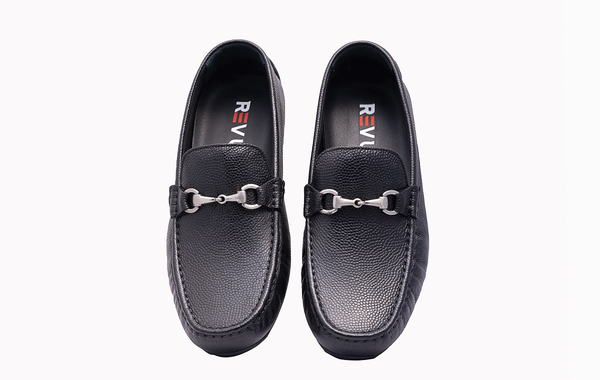 Fashionable and Relaxed Men's Shoes - Black Loafers with Carter Bit Moccasin Detail